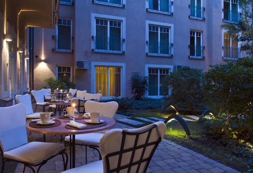 Fotos del hotel Mamaison Residence Izabella Budapest:  6