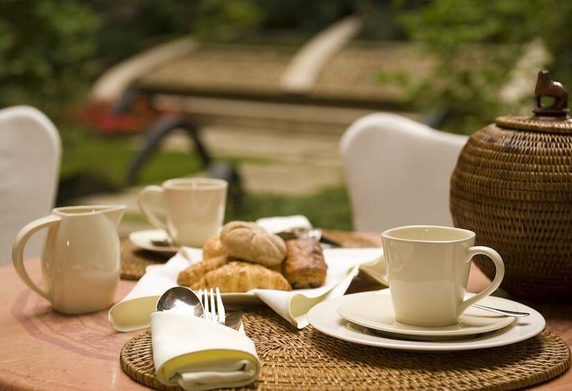 Fotos del hotel Mamaison Residence Izabella Budapest:  8