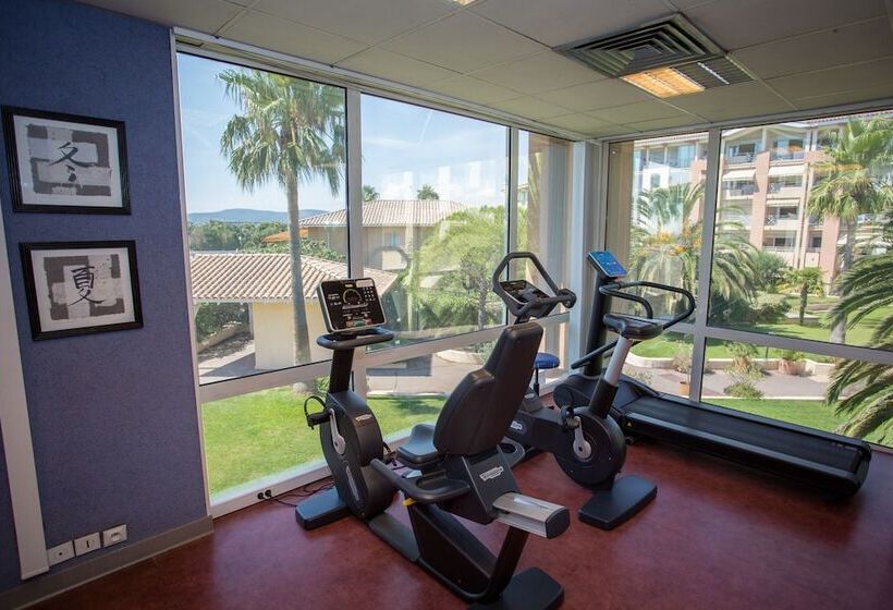 هتل Mercure Thalasso & Spa Port Frejus