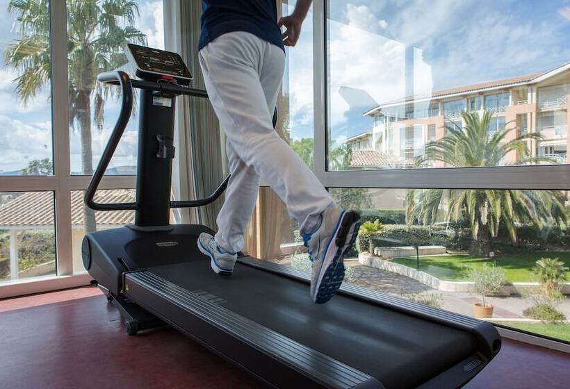 هتل Mercure Thalasso & Spa Port Frejus