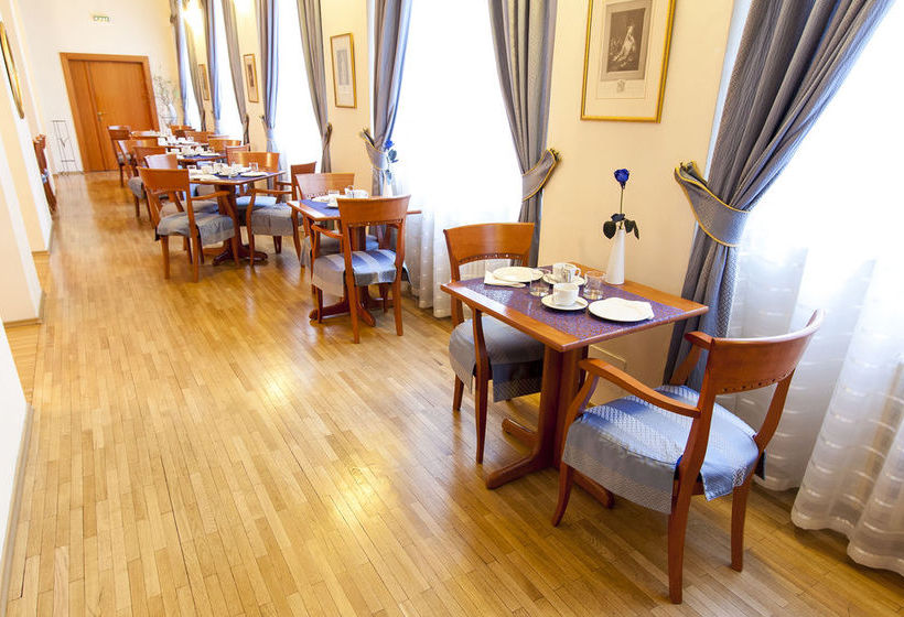 Fotos del hotel Hotel Modra Ruze:  33