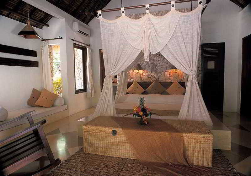 Hotel Nusa Lembongan Resort