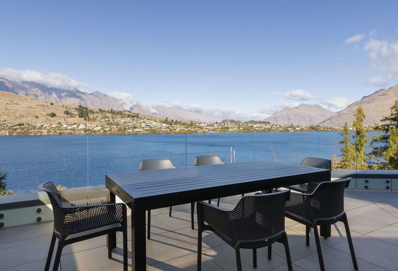 هتل Oaks Queenstown Shores Resort