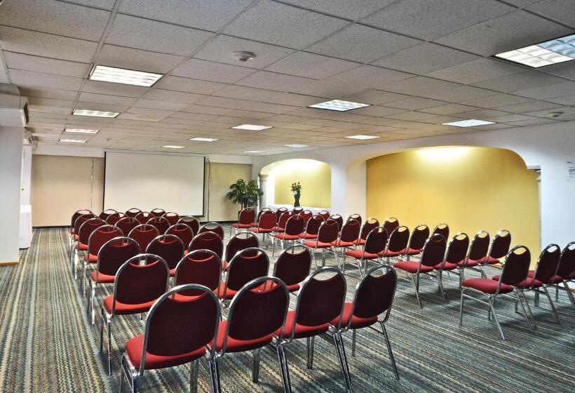 Fotos del hotel & Suites Pf:  39