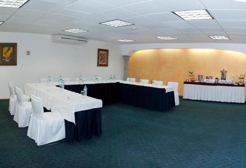 Fotos del hotel & Suites Pf:  13