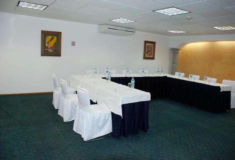 Fotos del hotel & Suites Pf:  11