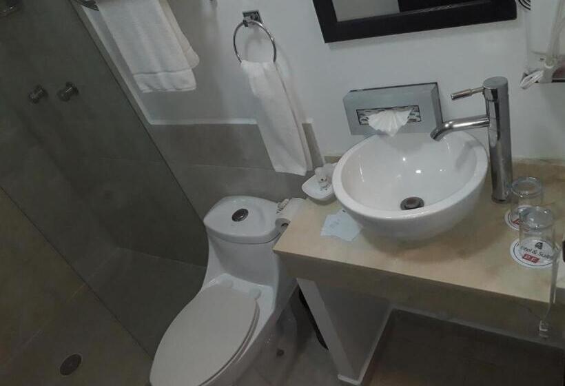 Fotos del hotel & Suites Pf:  18