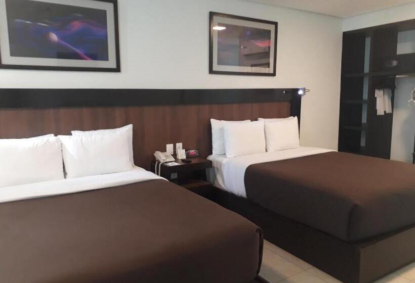 Fotos del hotel & Suites Pf:  3