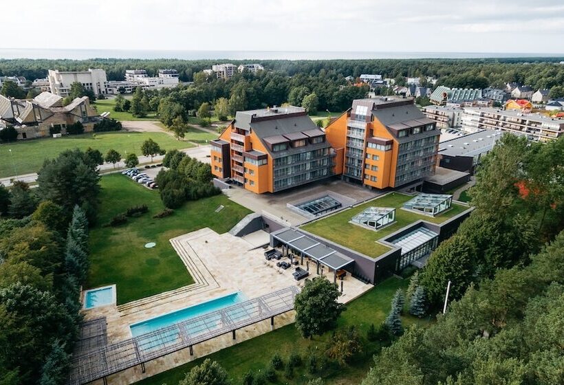 هتل Vanagupe Spa Resort