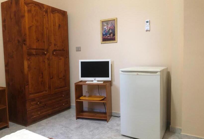 فندق Villa Pepeto Durres Albania