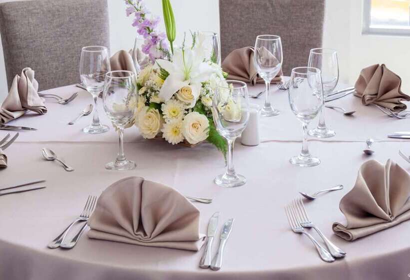 هتل Wyndham Garden Guayaquil