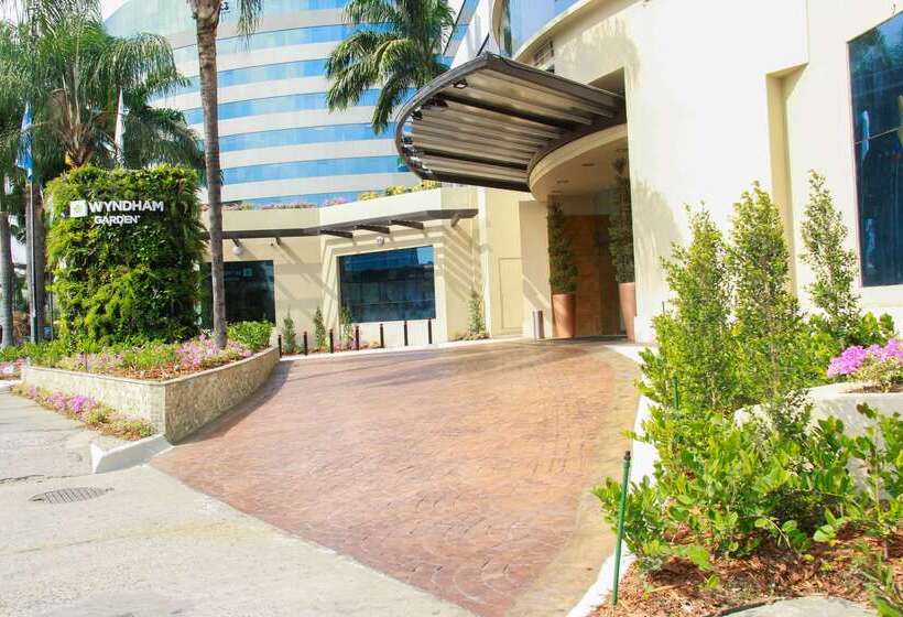 هتل Wyndham Garden Guayaquil