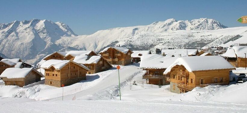 Madame Vacances Les Chalets de L'Altiport