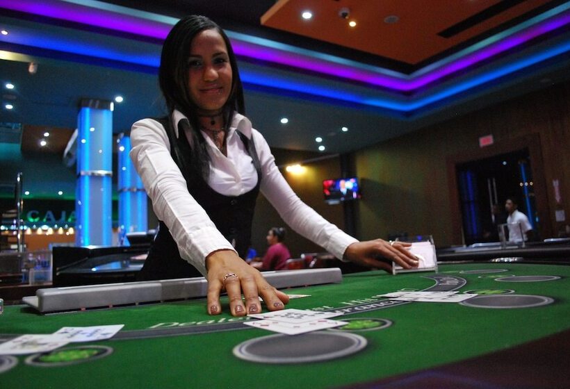 Platino Hotel & Casino