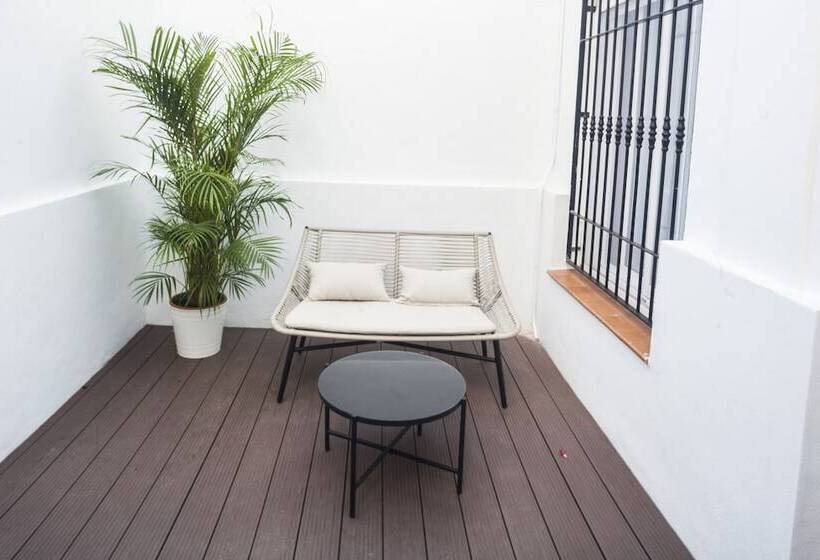 Apartamentos Abril