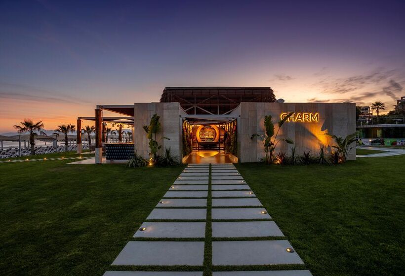 Calista Luxury Resort