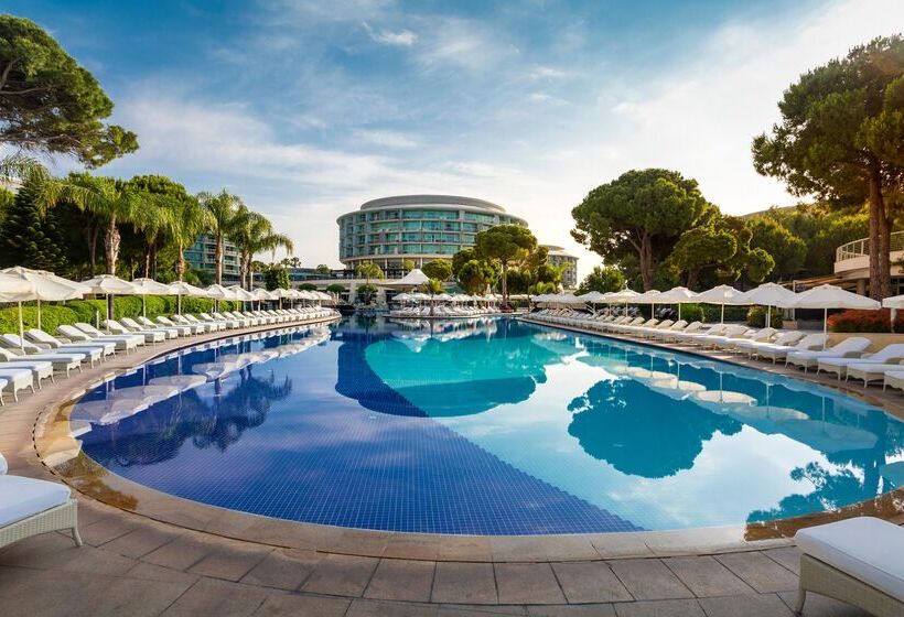 Calista Luxury Resort