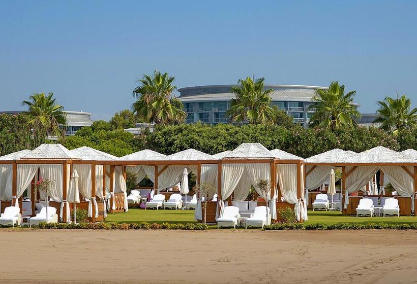Calista Luxury Resort