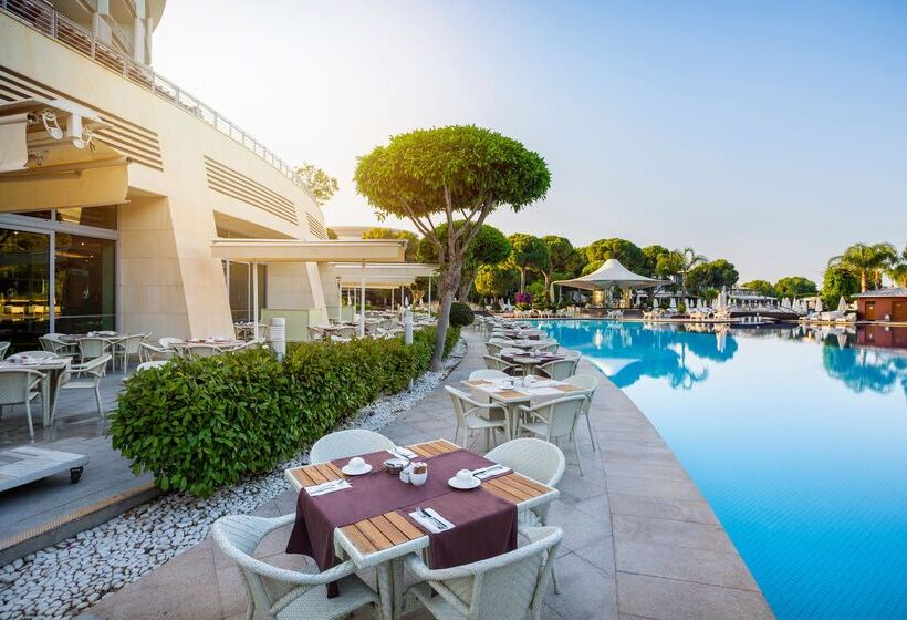 Calista Luxury Resort
