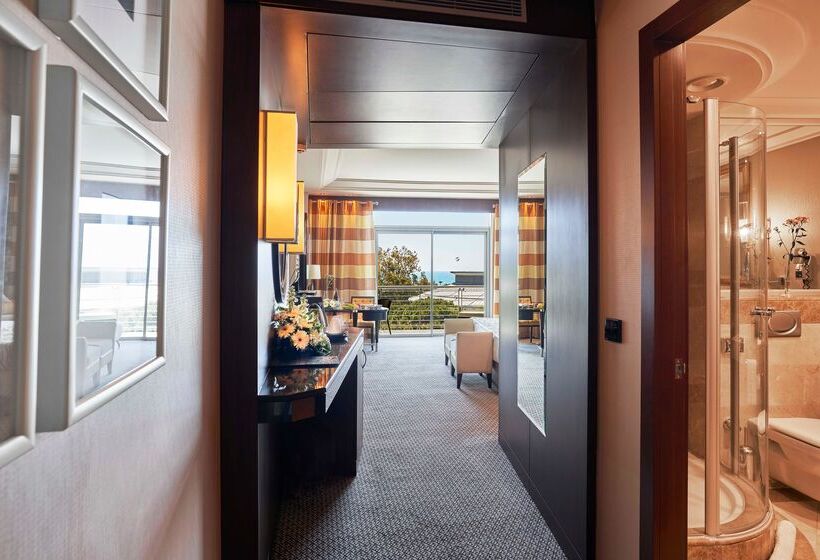 Calista Luxury Resort