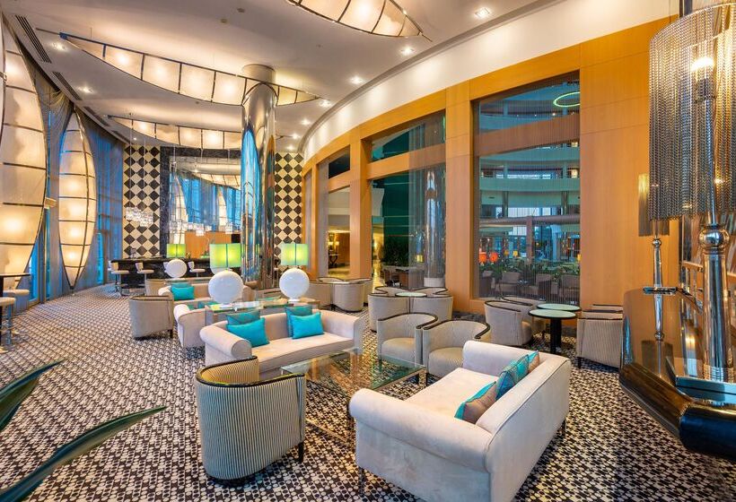 Calista Luxury Resort