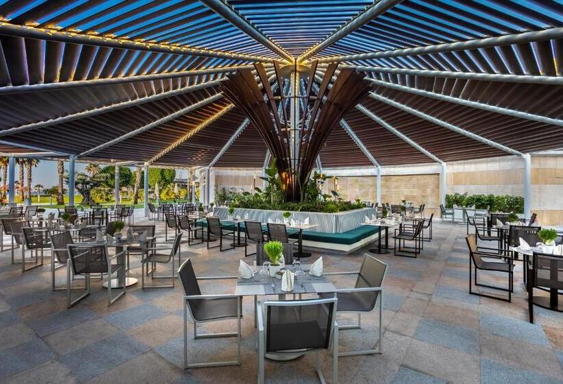 Calista Luxury Resort