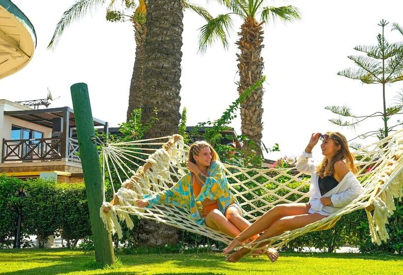 Crystal Family Resort & Spa   Ultimate All Inclusive