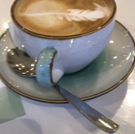 مسافرخانه Macavi