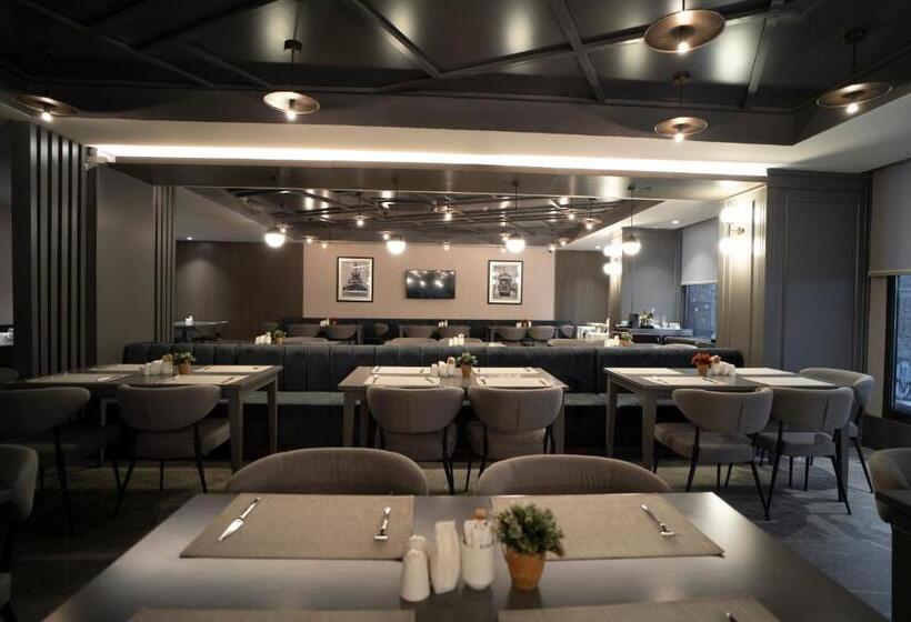 Fotos del hotel Grand Oztanik  Taksim & Spa:  17