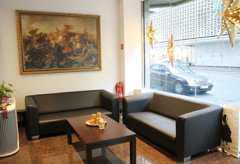 Fotos del hotel AVI City Apartments:  12