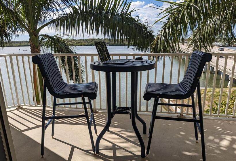 فندق Boca Ciega Resort