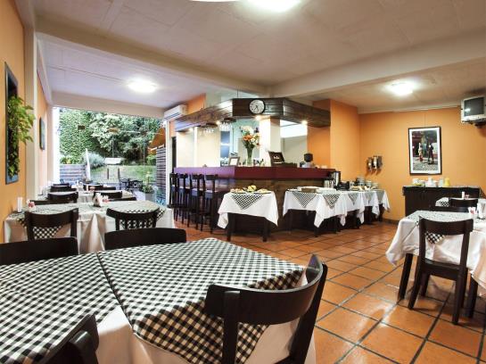 هتل Bohemia Buenos Aires