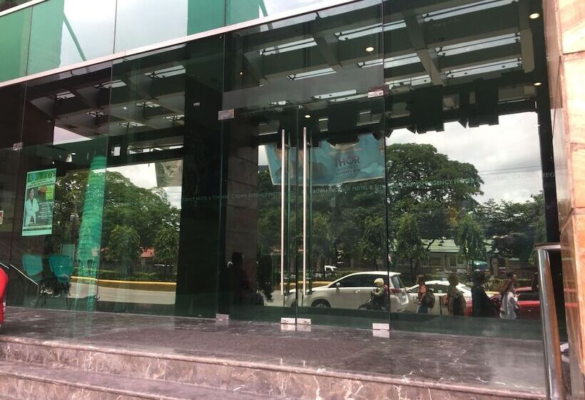 Fotos del hotel Crown Regency  & Towers:  29