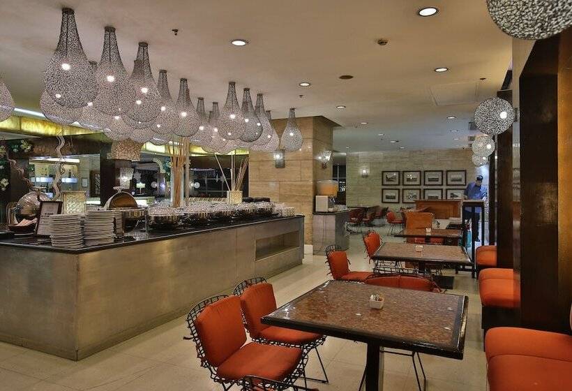 Fotos del hotel Crown Regency  & Towers:  21