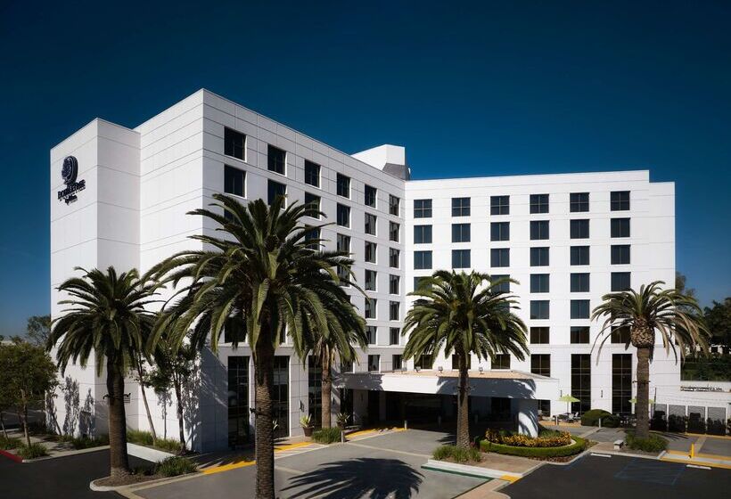 ホテル Doubletree Irvine Spectrum