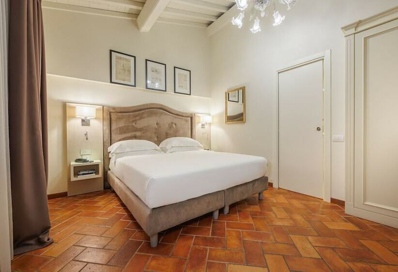 Fotos del hotel Embassy:  15