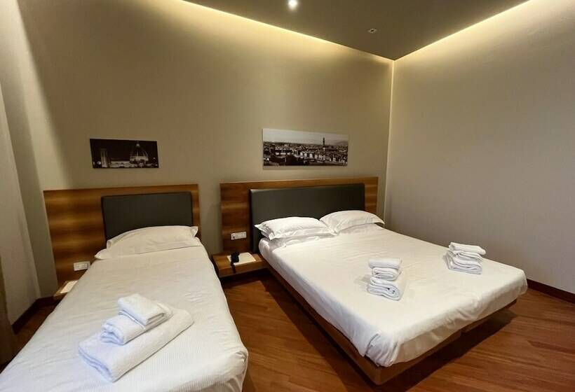 Fotos del hotel Embassy:  14