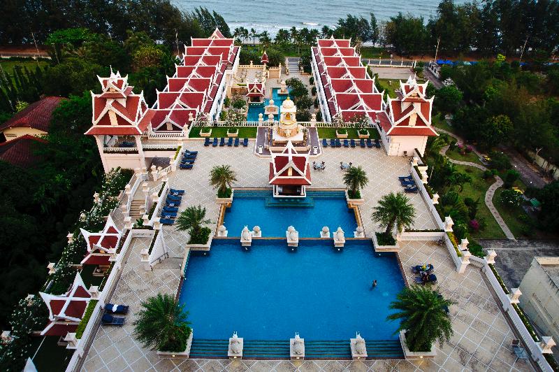 هتل Grand Pacific Sovereign Resort & Spa