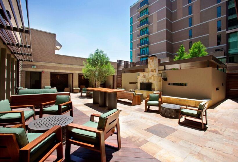 هتل The Highland Dallas, Curio Collection By Hilton