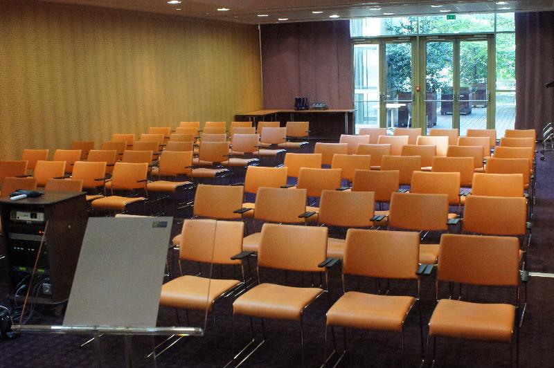 Fotos del hotel Holiday Inn Express Paris-canal De La Villette, An Ihg:  6