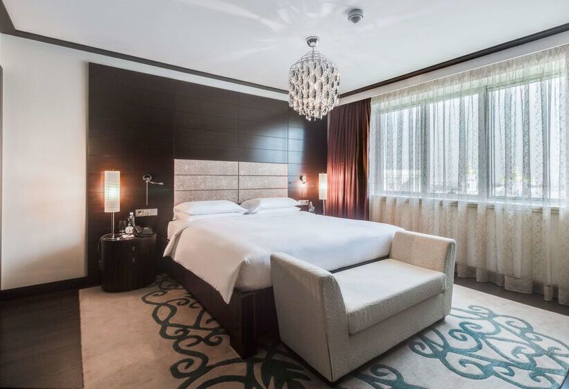 فندق Hyatt Regency Kyiv