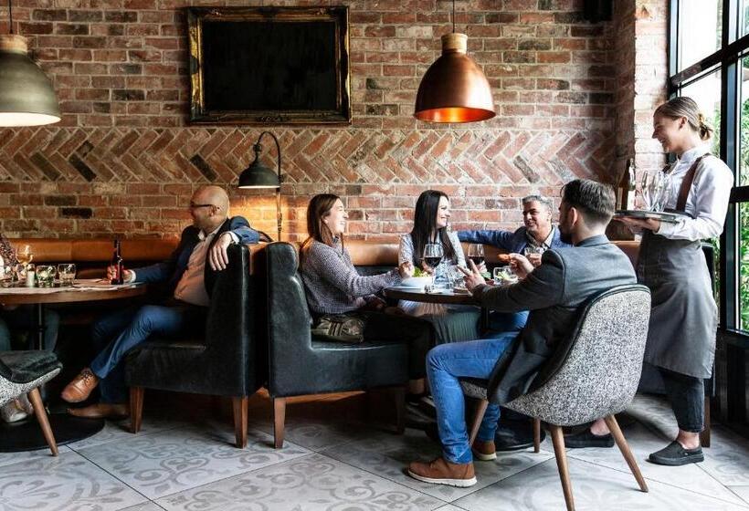Fotos del hotel The Address Citywest (formerly Kingswood Hotel):  15