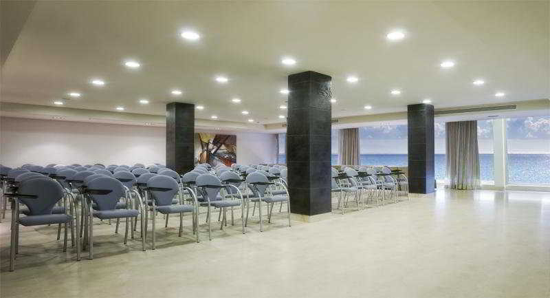 Kn Hotel Arenas Del Mar Adults Only