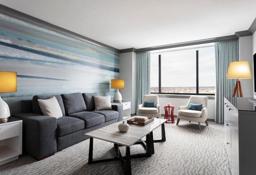 The Lofton Hotel, Tapestry Collection By Hilton