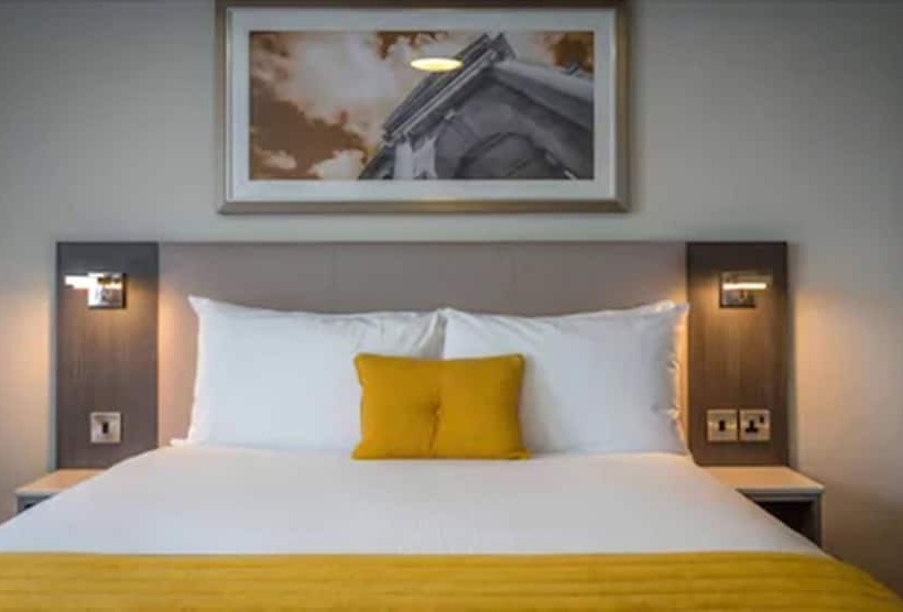 Fotos del hotel Maldron Hotel Parnell Square:  2