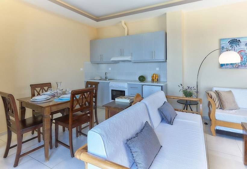 هتل Nymphes Luxury Apartments