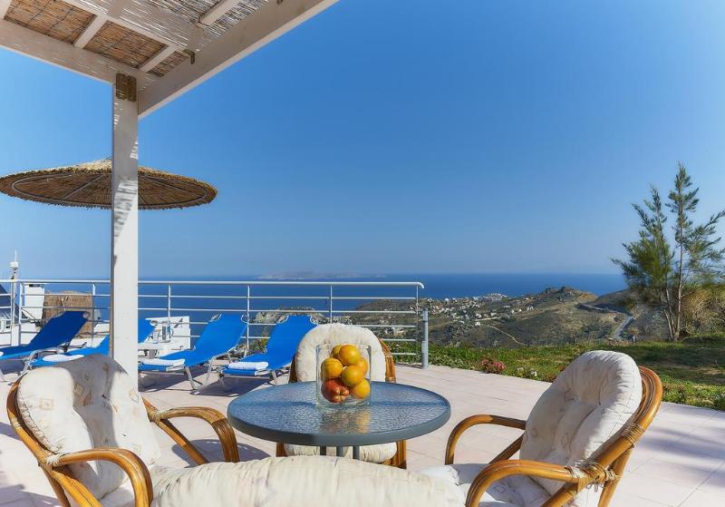 هتل Nymphes Luxury Apartments