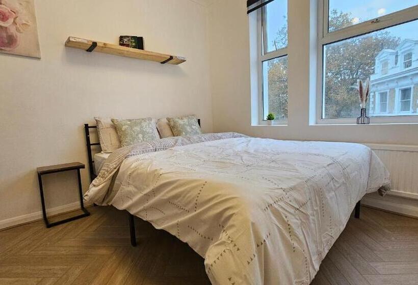 Fotos del hotel New Dome:  55