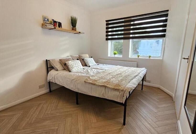 Fotos del hotel New Dome:  57