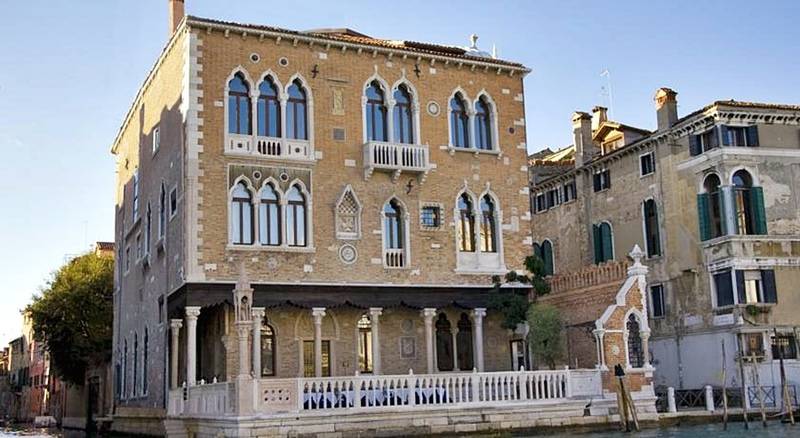 هتل Palazzo Stern